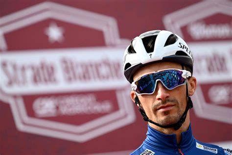 Mondiaux de cyclisme : Julian Alaphilippe abandonne, blessé à .